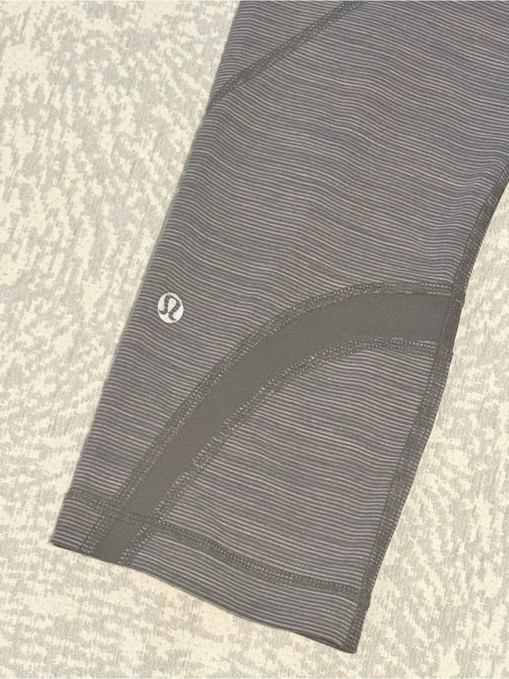Lululemon /// Women’s Lululemon Inspire Tights - Size 8